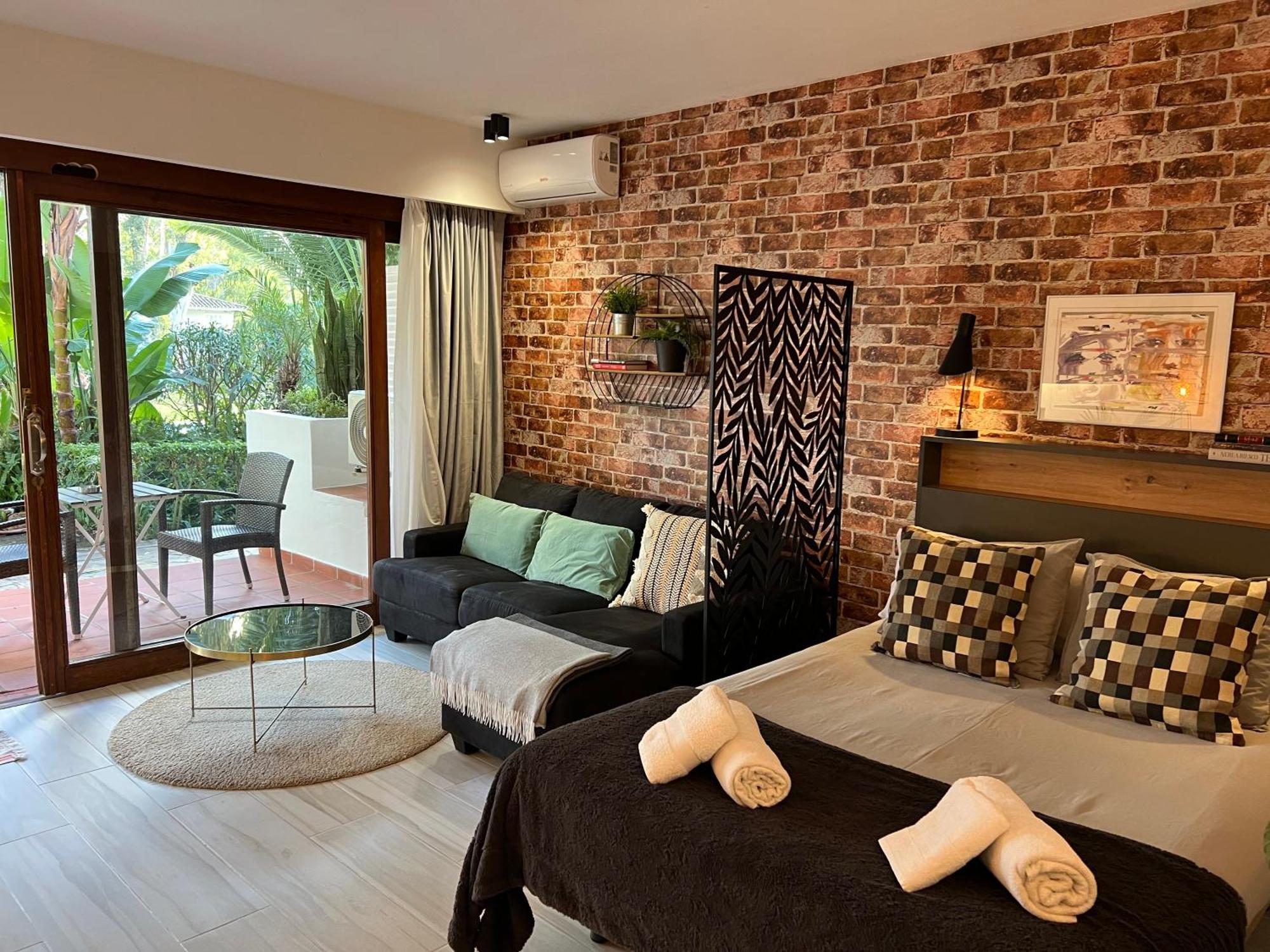 Puerto Banus Pol Suite Y Hada Suite มาร์เบยา ภายนอก รูปภาพ